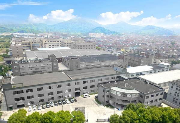 聚焦美容胶源头制造有航以OEM美容胶代加工与海外合作拓展市场